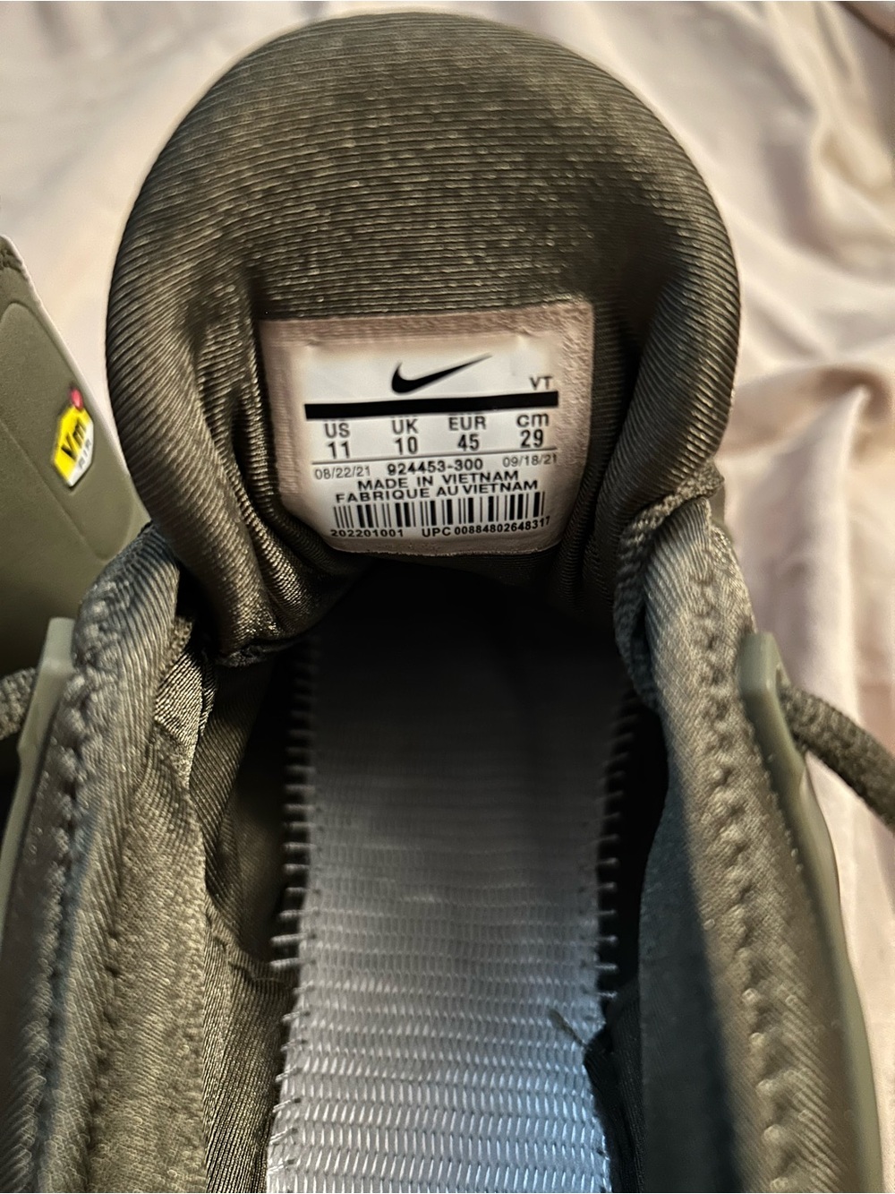 Nike Air VaporMax Plus. Khaki Green. Men’s Size 11 - Picture 8 of 8